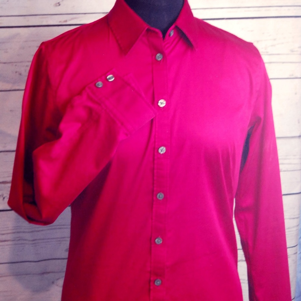Banana Republic button-down no-iron woman’s shirt